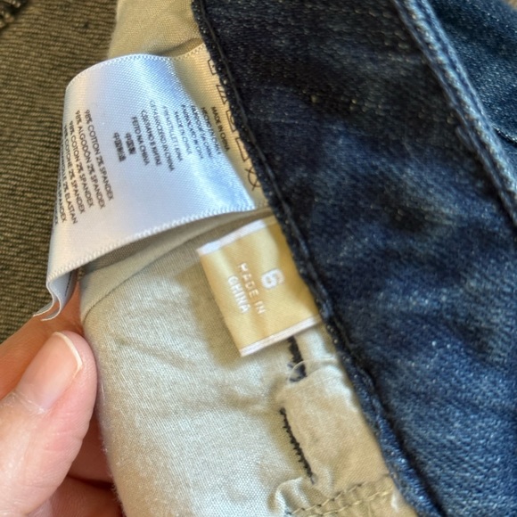 Michael Kors Women's Super stretch Denim Pants 💙 - Picture 6 of 6